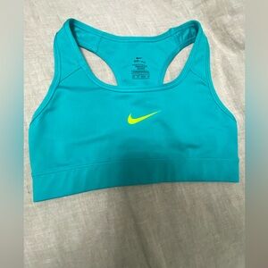 Nike Dri - Fit XS